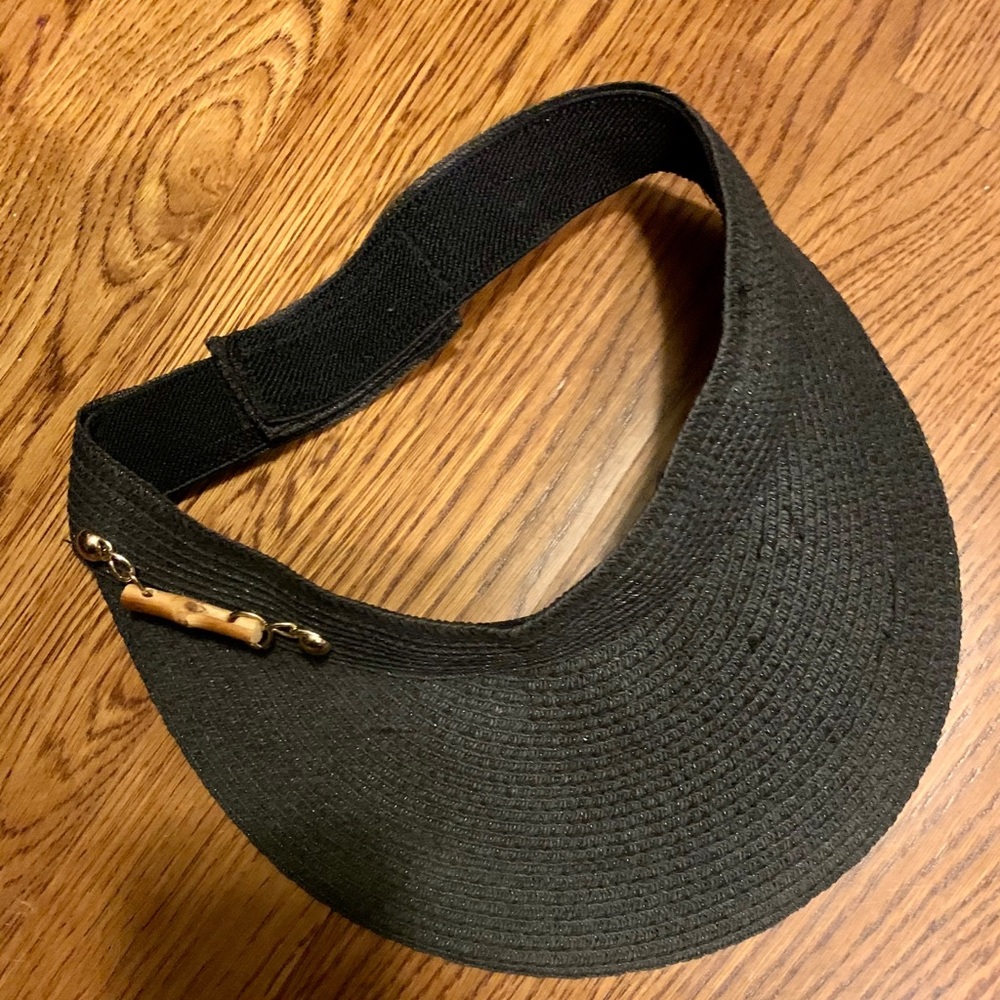 Sun visor black w/black jewels